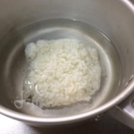 冷凍ご飯で簡単おかゆ レシピ 作り方 By Eellmmoo 楽天レシピ 冷凍ご飯で簡単おかゆ レシピ 作り方 By Eellmmoo 楽天レシピ